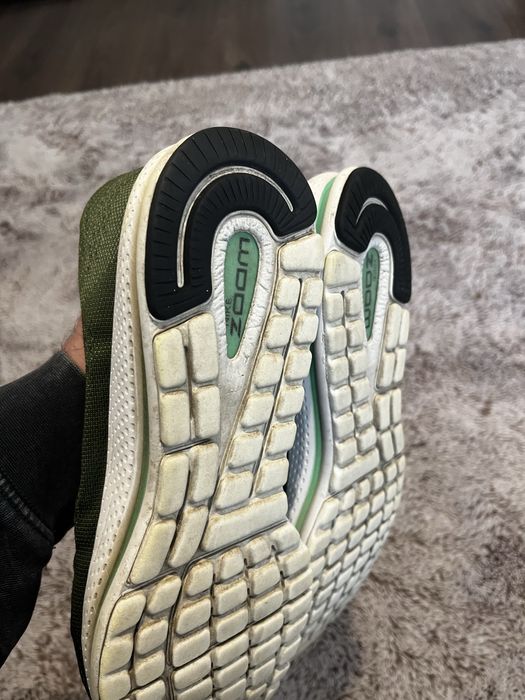 Nike Zoom Vomero 12-оригинални мъжки маратонки