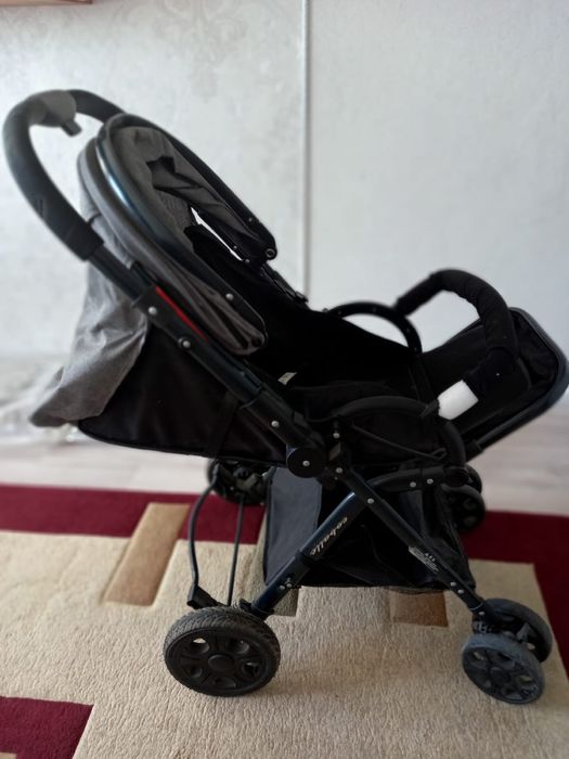 Продам детскую коляску