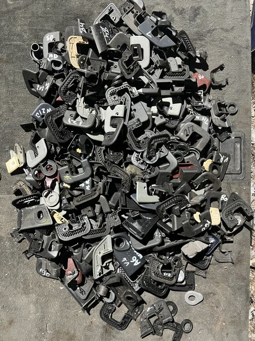 Элементы общивок салона на бмв, мерседес, ауди, фольксваген