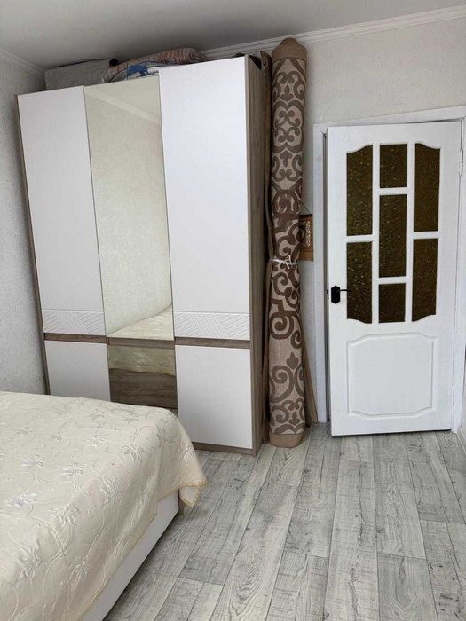Продается 3 комн кв Канай би, 40