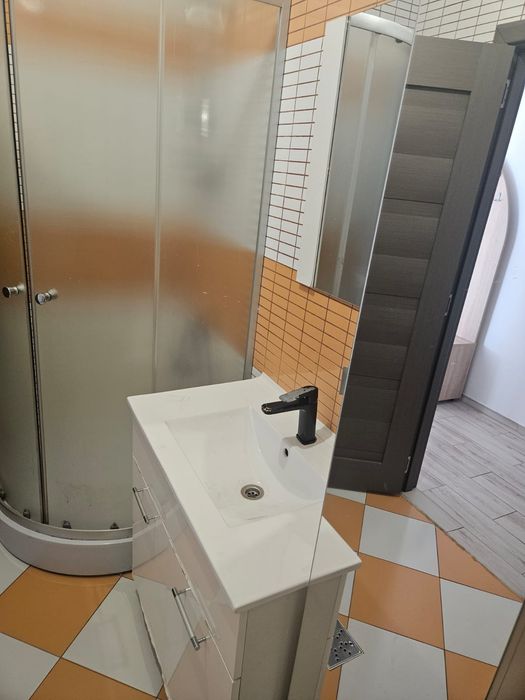 Inchiriez apartament pe Oasului 86-90