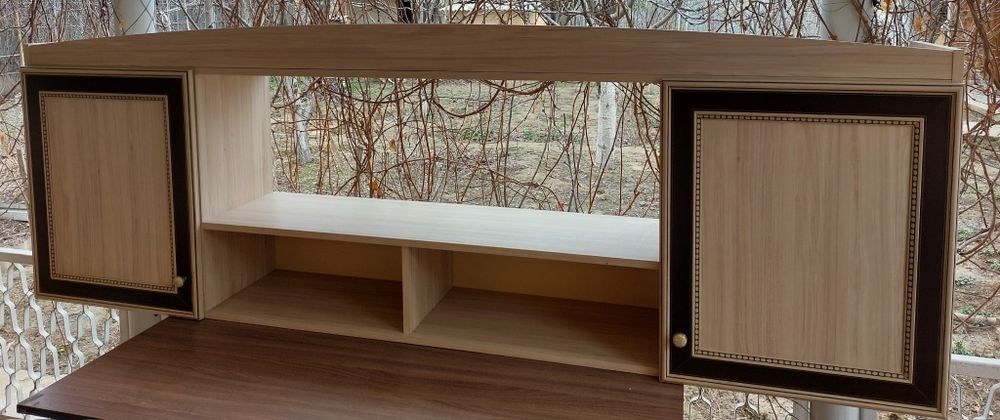 Продам навесную полку