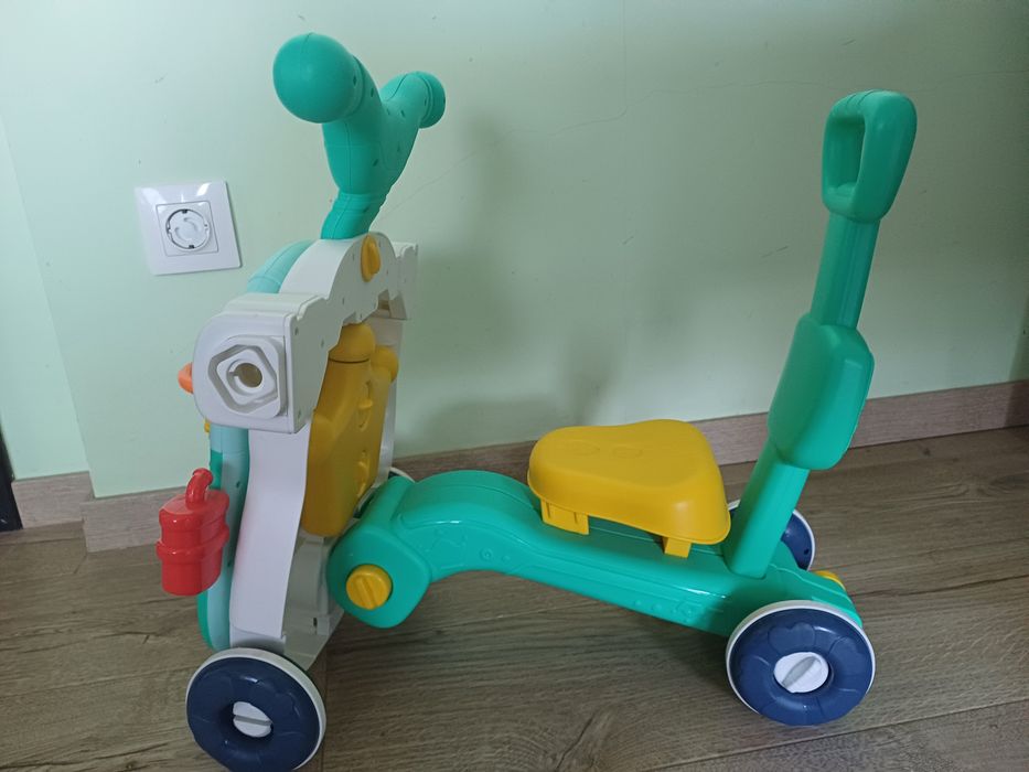 Проходилка 4 в 1 KikkaBoo - Sweet Escape, зелена