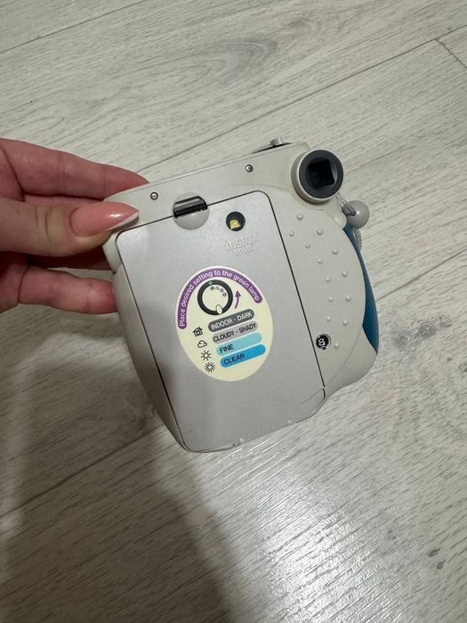 Фотоаппарат Fujifilm Instax Mini 7S