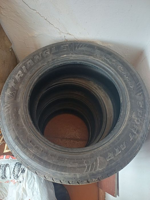 Продам шины летние 215/60/16