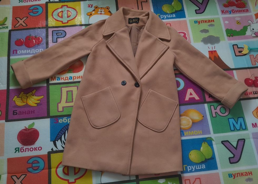 Женские осенние весенние пальто 3000 тг