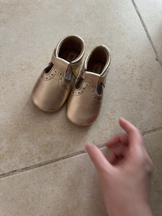 Обувь для малышки