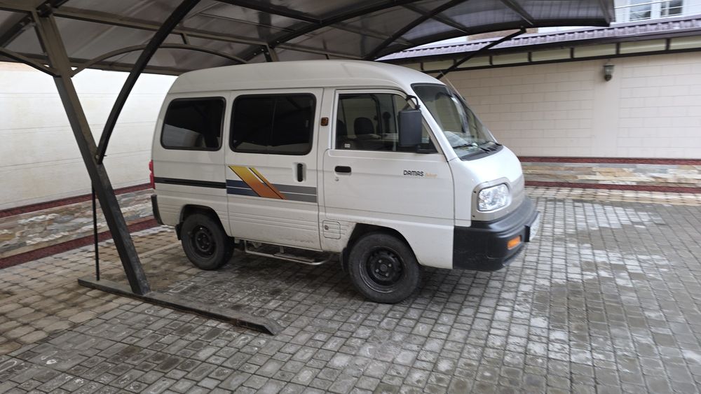 Damas xolati yaxshi bir qol xaydagan moshina ozimmiki