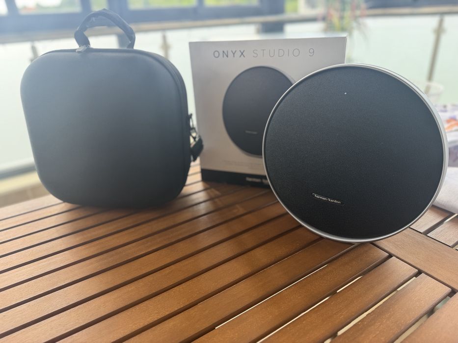 Harman Kardon onyx 9 нова! + чанта
