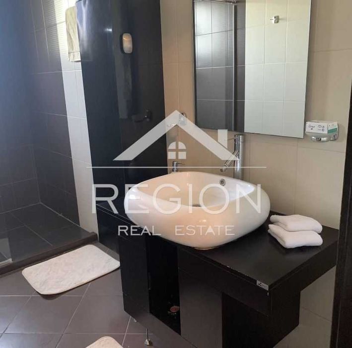 Дава се под наем Тристаен апартамент в Варна, Бриз - 128 кв.м за 700 € - Снимка #7