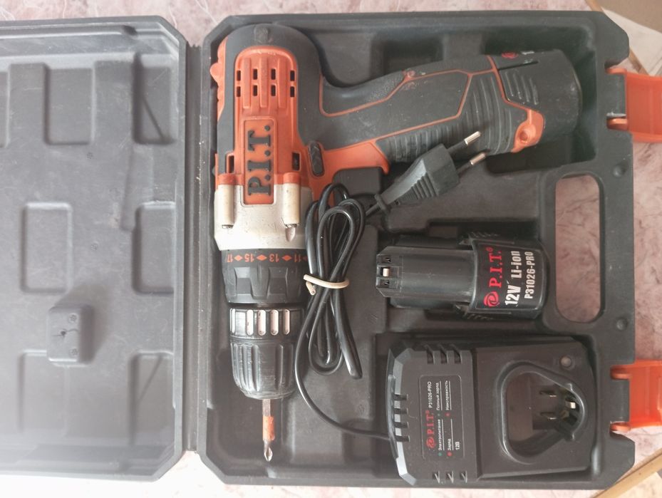Шуруповёрт PIT полностью рабочий