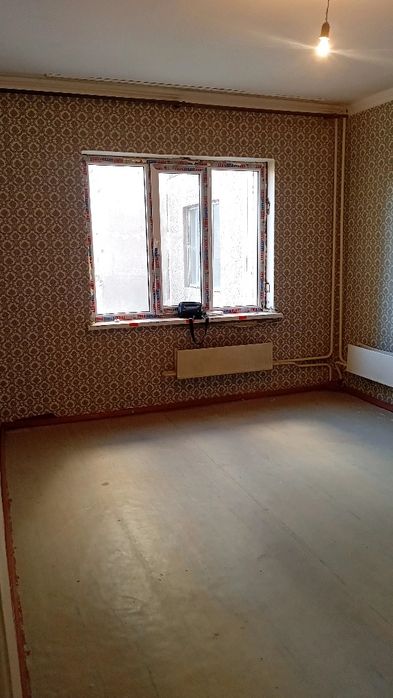 Продам 1ком кв.в 10мкр д 16