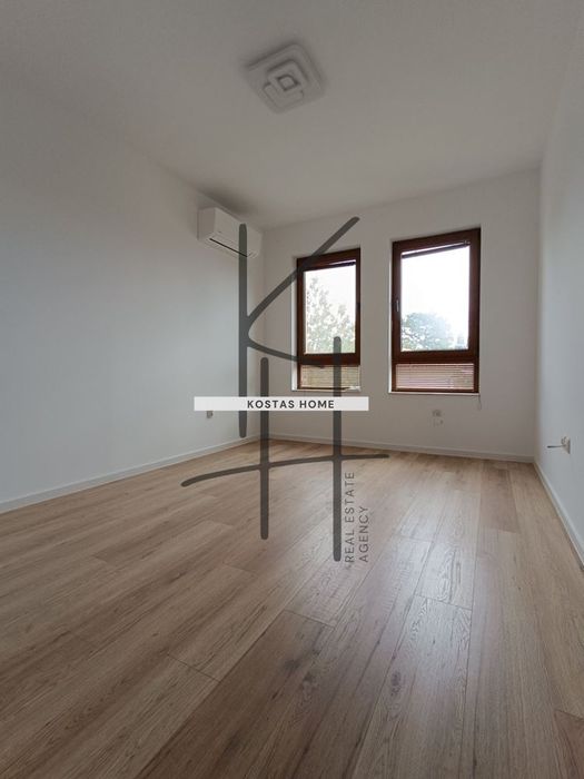 Продава се Тристаен апартамент в Варна, м-т Траката - 100 кв.м за 2280 €/кв.м - Снимка #9