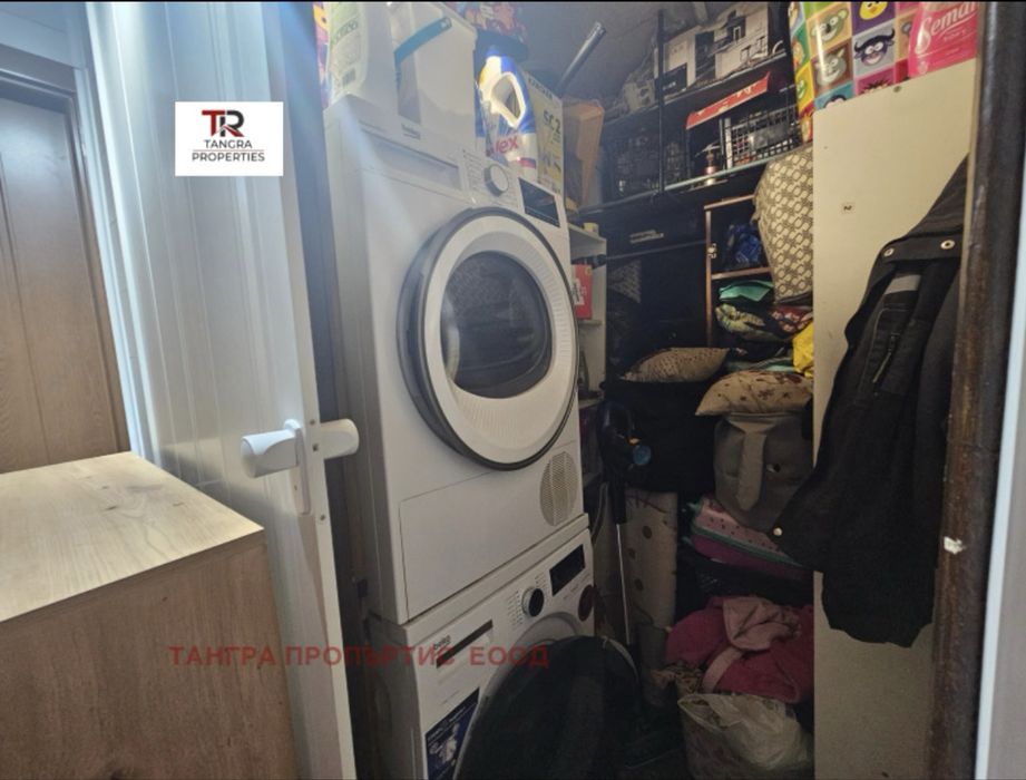 Продава се Двустаен апартамент в Радомир - 69 кв.м за 961 €/кв.м - Снимка #13