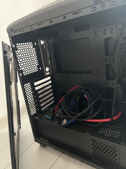 Carcasa PC Segotep ATX