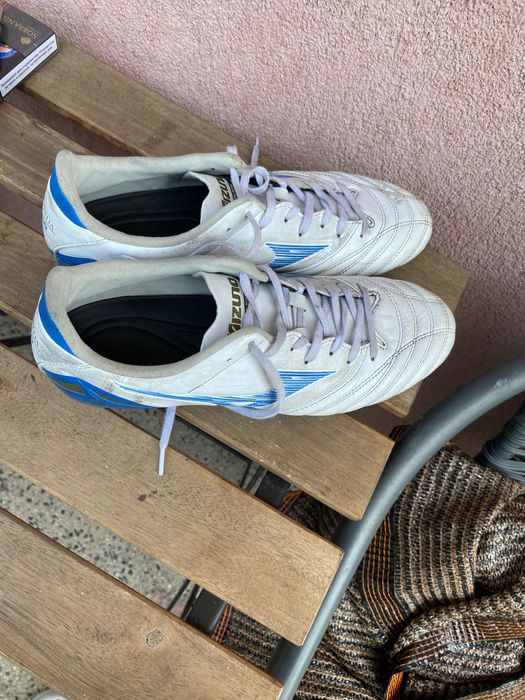 Футболни бутонки МИЗУНО MORELIA NEO IV професионални номер 40-ти