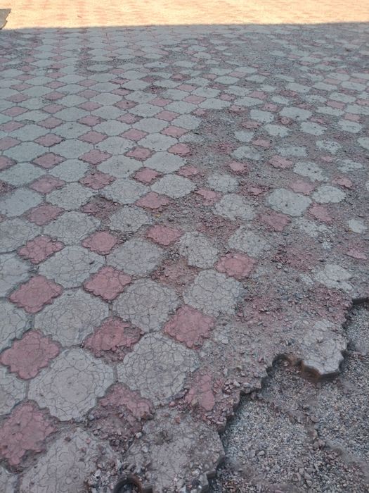 Бесплатно старая брусчатка самовывоз