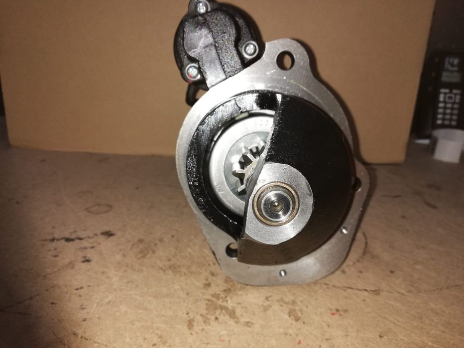 Electromotor incarcator telescopic Manitou