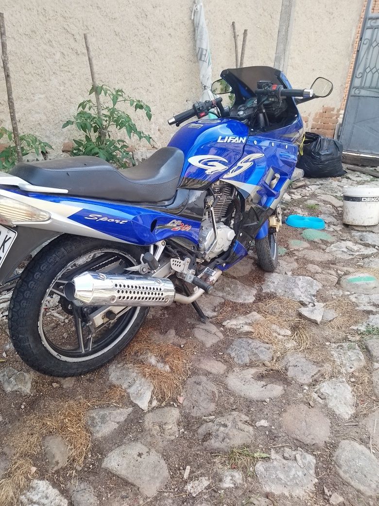 Продавам Мотор Лифан гр. Угърчин • OLX.bg