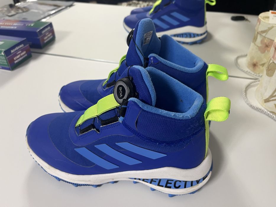Adidas детски/юношески обувки с BOA система