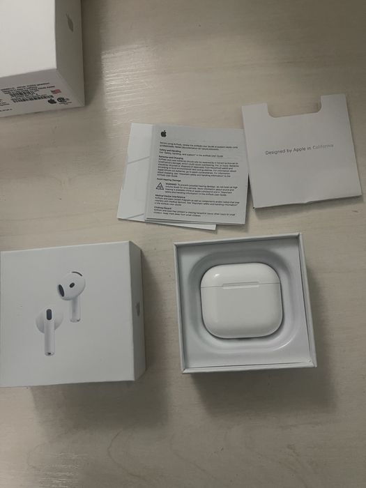 Airpods 4. Original 1/1 . ANC