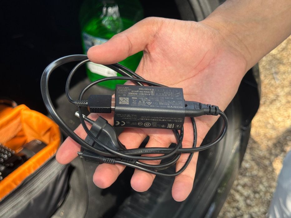 Sony 6400 в хорошом состояни.