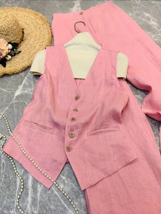 Брючный летний костюм