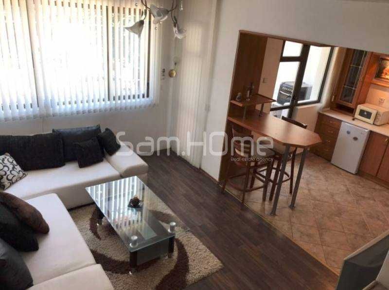 Дава се под наем Тристаен апартамент в Варна, Център - 90 кв.м за 600 € - Снимка #1