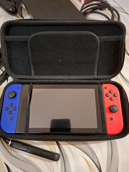 Vand Nintendo Swich + accesorii
