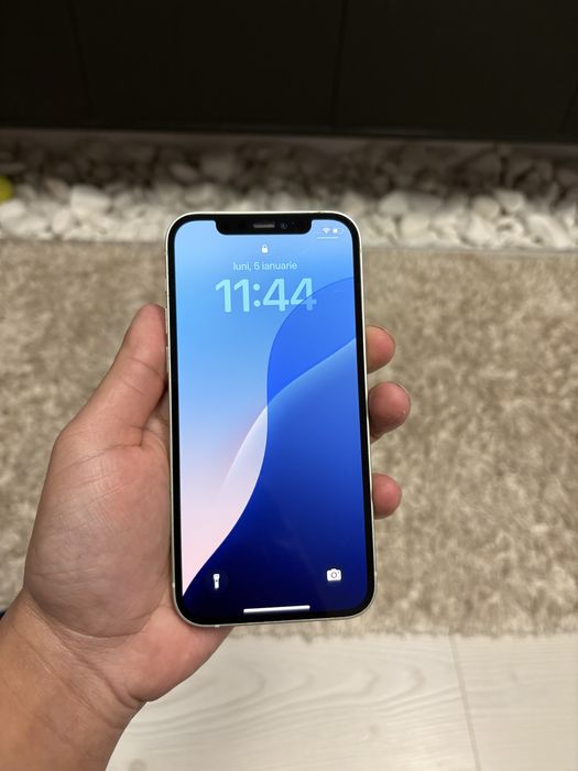 Vand Iphone 12 de 128 GB