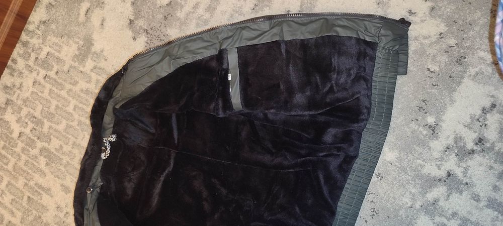 Qishki zamonaviy kurtka. Шикарная куртка, зимняя.