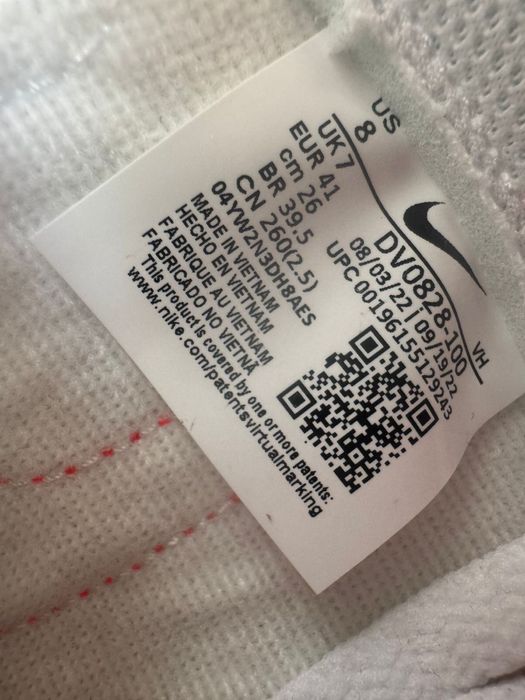 Продается кроссовки