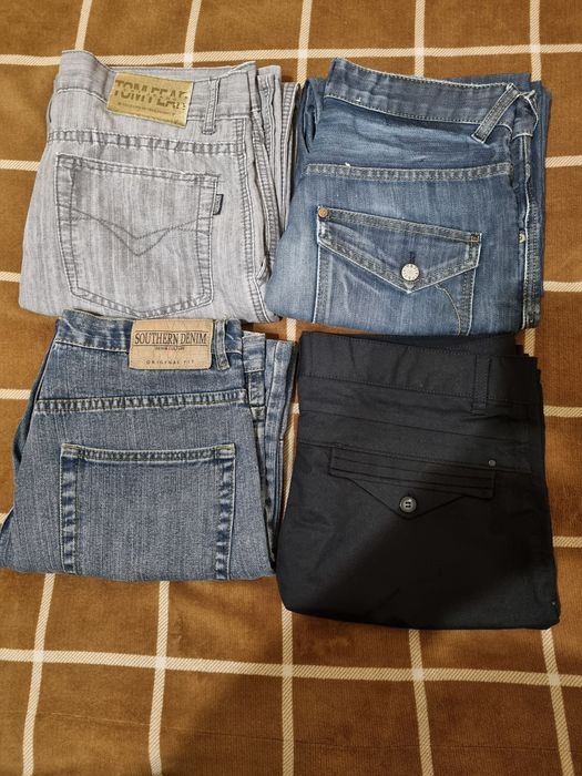 Продам джинсы брэндовые 3000 тенге