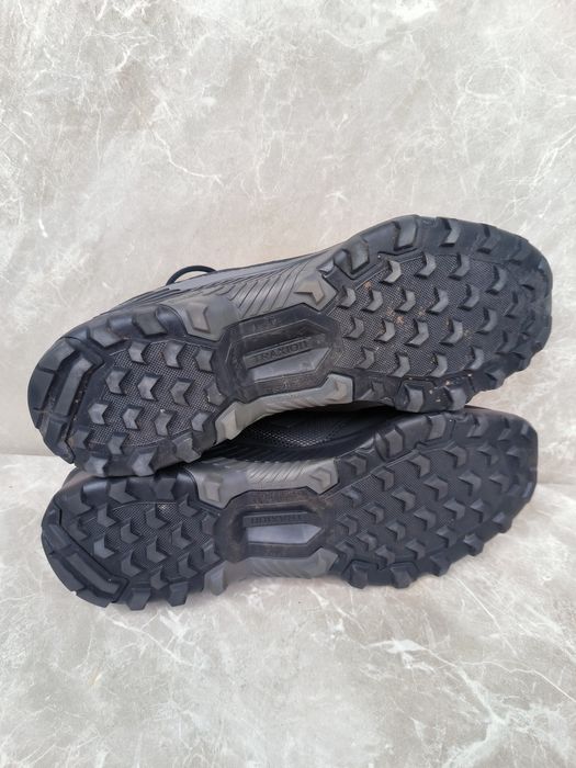 Adidas Terrex номер 46