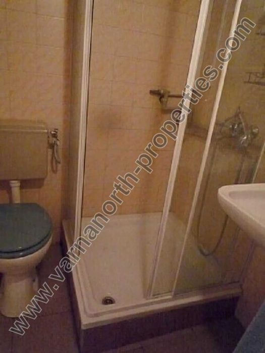 Продавам вила близнак във вилна зона „Фиш-Фиш“