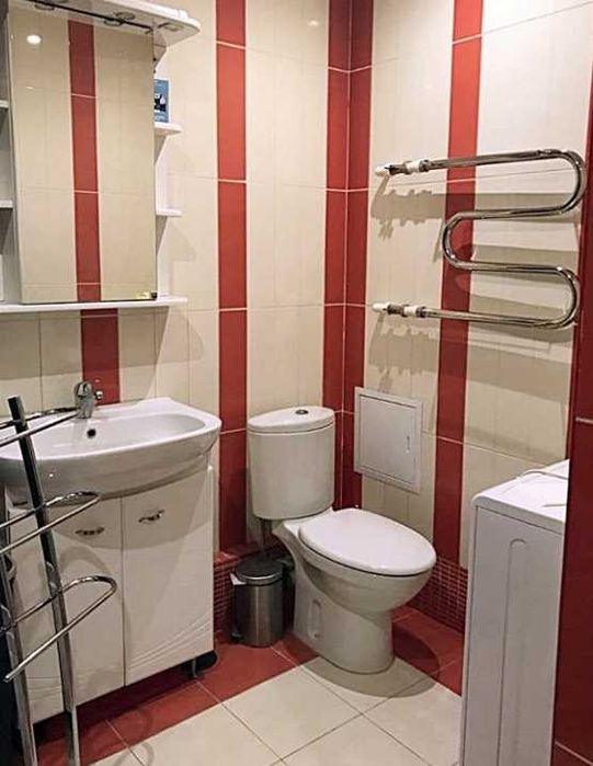 Дава се под наем Двустаен апартамент в Бургас, Славейков - 50 кв.м за 280.5 € - Снимка #2