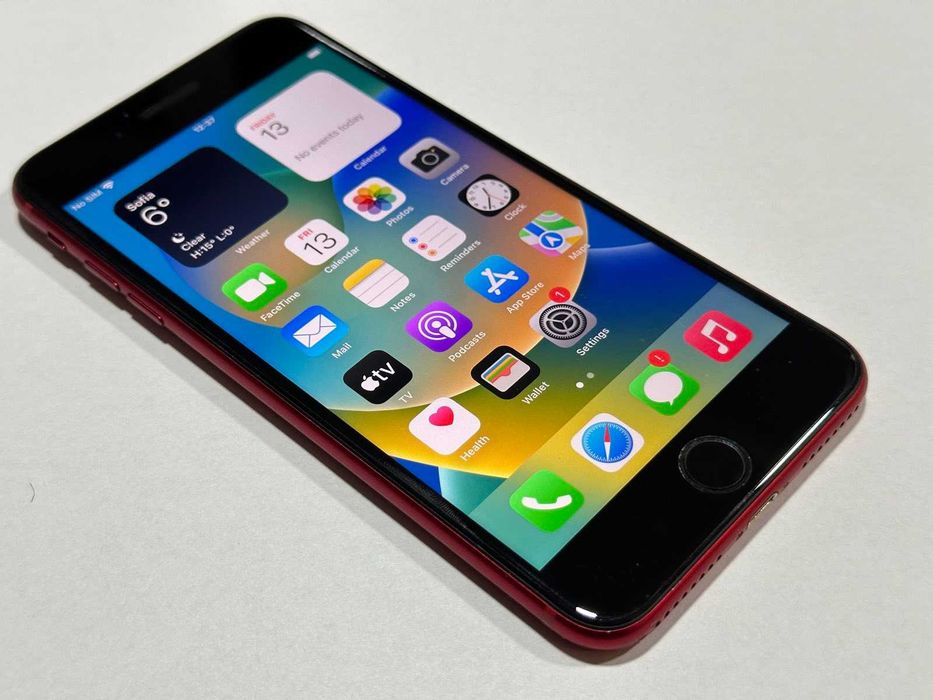 Apple iPhone 8 Plus 64GB, 83% Батерия