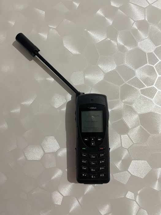 Спутниковый телефон Iridium 9555 (б/у)