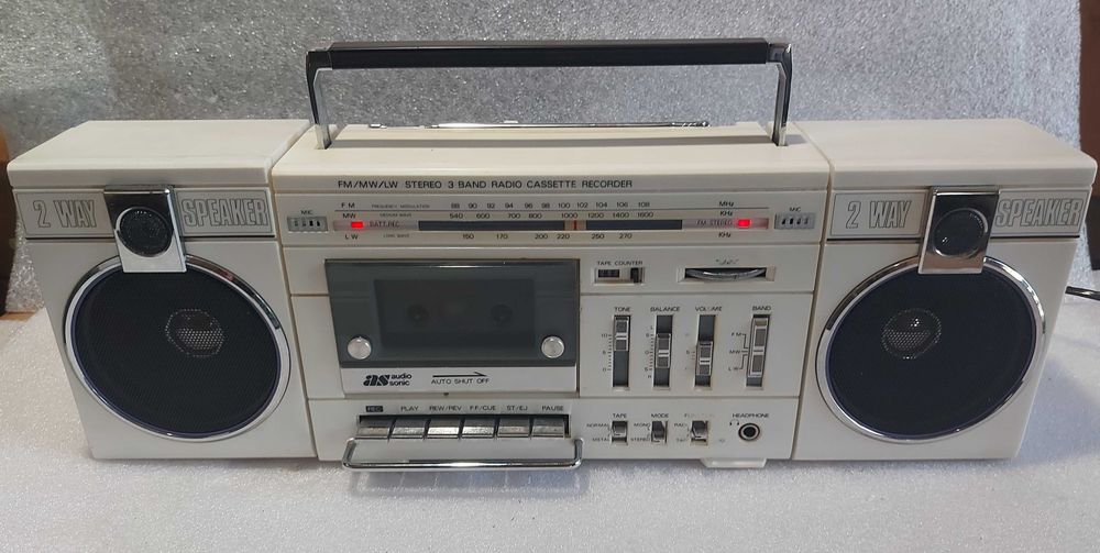 Audio Sonic TBS-8200 Stereo Radio Cassette Recorder