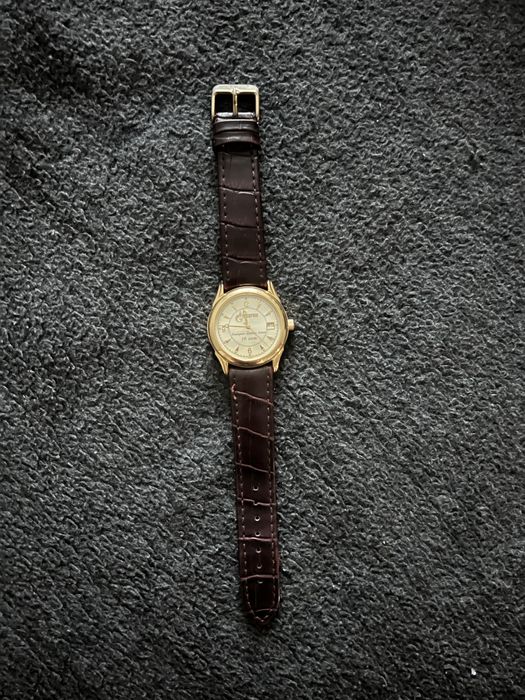 Продам наручные часы