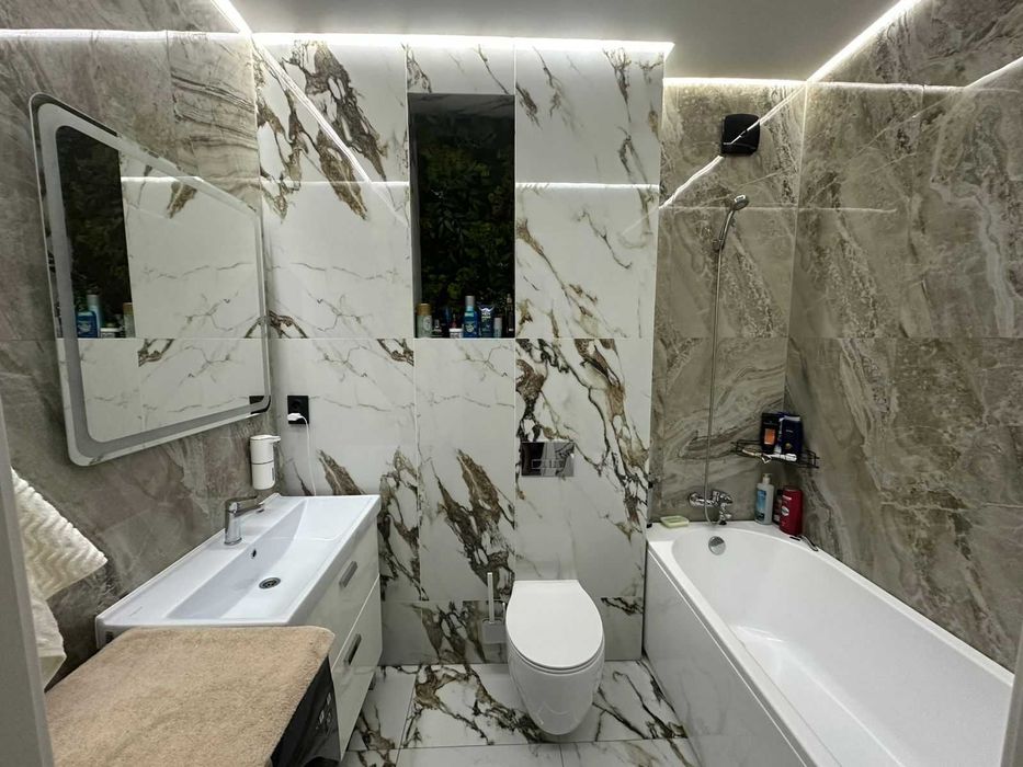 продам двухкомнатную квартиру