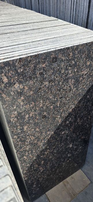 Granit Toshla Optom Narx Fasad Va Sokol Qismi uchun