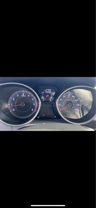 Hyundai  Elantra 2011