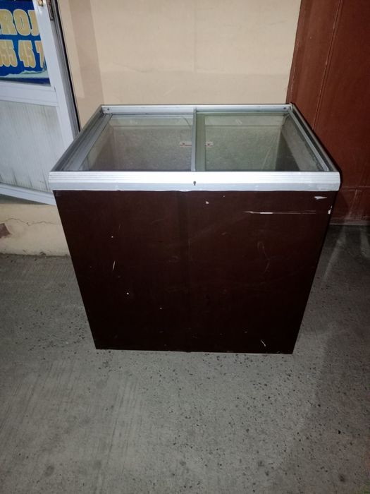 Морозильник Уйгур продается