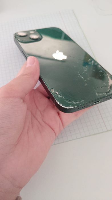 IPhone 13, 70%, 256 GB