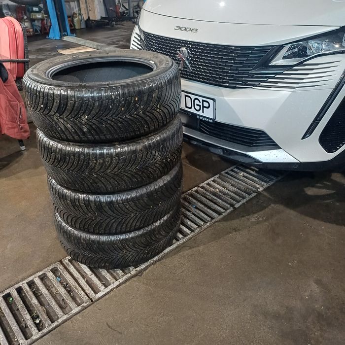 Set 4 anvelope 225/55/r18