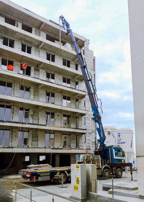 Inchiriere Automacarale. Inchiriez Camion cu Macara HIAB de Inchiriat.