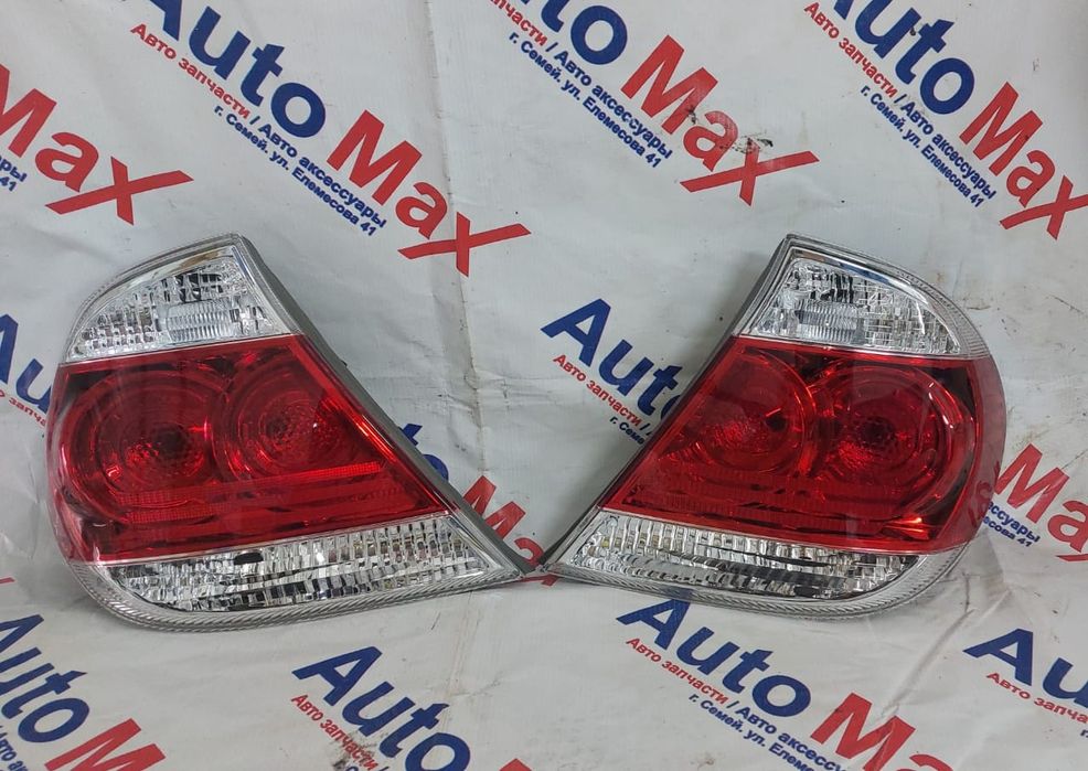 Продам задние фонари на Camry 35