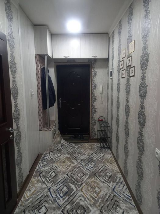 Хонадон сотилади! Сергели 9 худуд, 2 хонали, 3- кават. Новостройка