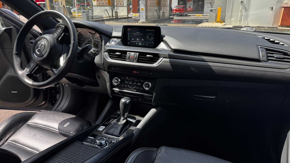 Mazda 6 2. 5 Skyactiv-G AT | 109 000 км |